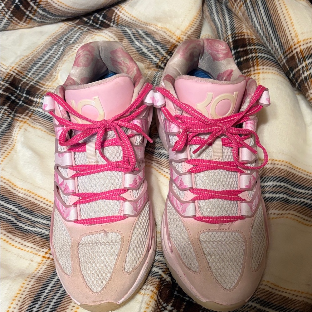 Nike KD mens Athletic Shoes in Pink and Cream